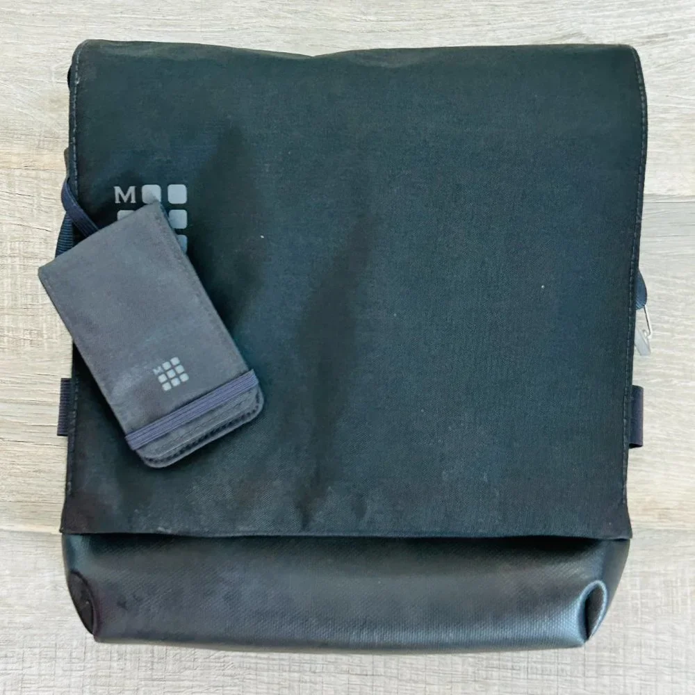 Moleskine Mycloud Reporter Bag
